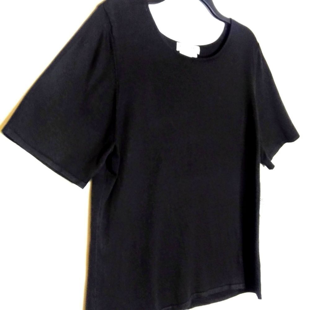 NWT Nancy Bolen City Girl Women's Size XLarge Black Short Sleeve Knit Top